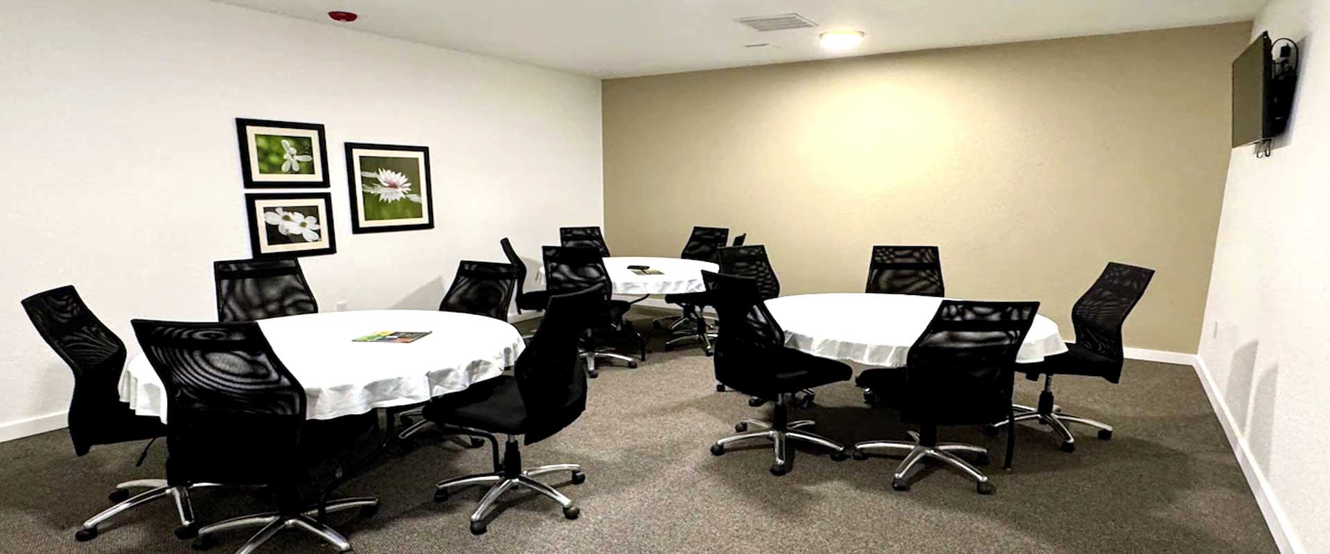 Landmark Inn and Suites | Quincy Newly Remodeled Hotels Motels in